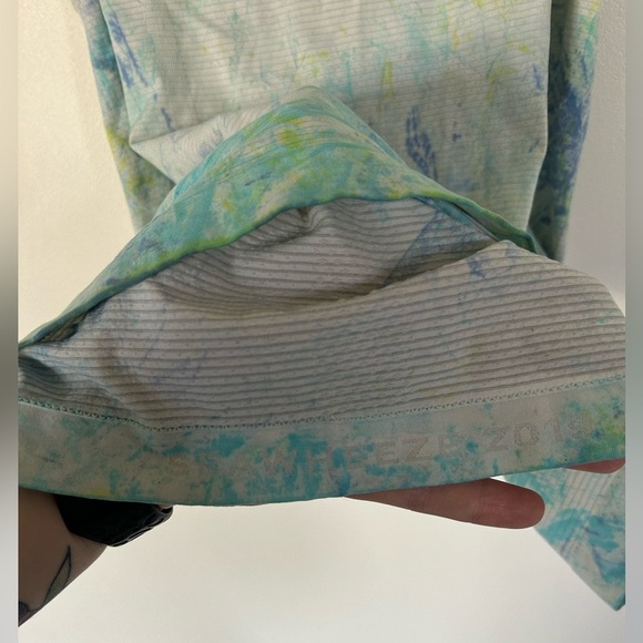 RARE Lululemon Seawheeze 2019 Half-Marathon Swiftly Racerback Tank Tie Dye 10 - Picture 4 of 7